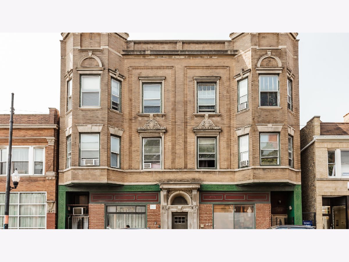  Rented Chicago Illinois, 2939 Belmont