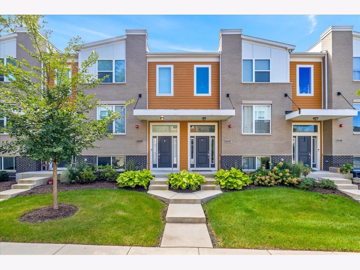  For Sale Warrenville Illinois, 3s547 Everton Drive
