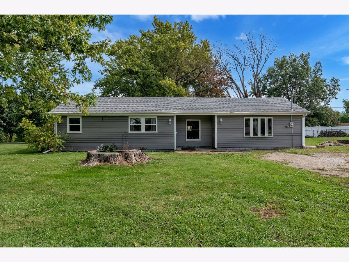  For Sale Milan Illinois, 11211 Ridgewood Road