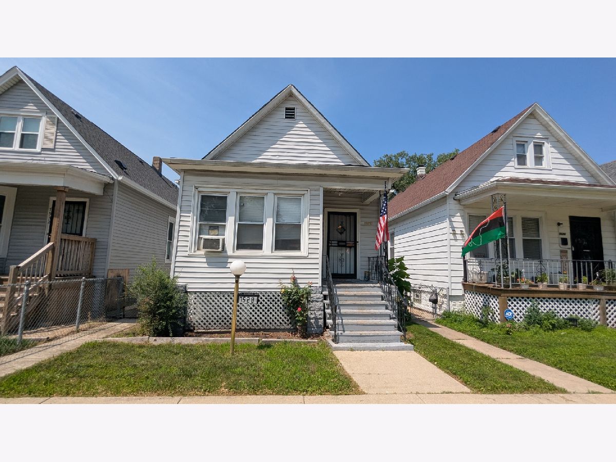  For Sale Chicago Illinois, 7528 Dorchester Avenue