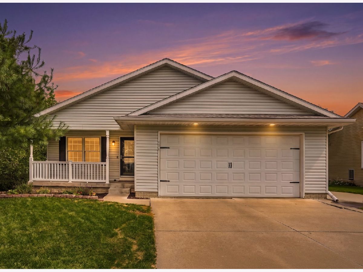  For Sale Colona Illinois, 618 Mineral Creek Drive