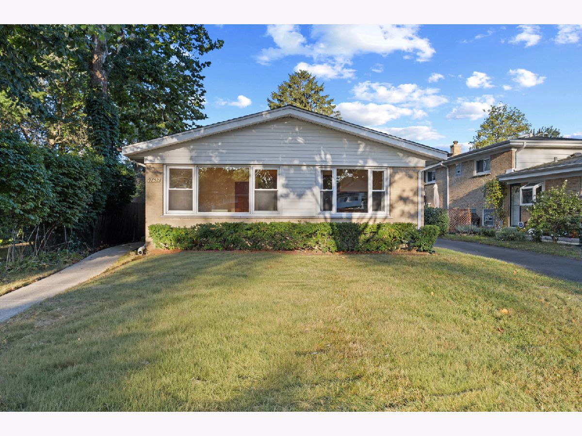  For Rent Skokie Illinois, 9752 Tripp