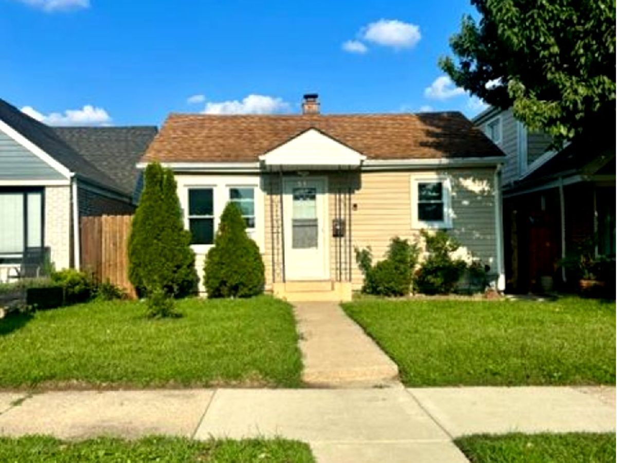  For Sale Stone Park Illinois, 1823 37th Avenue