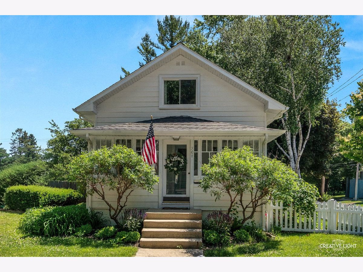  For Rent Geneva Illinois, 701 Edison