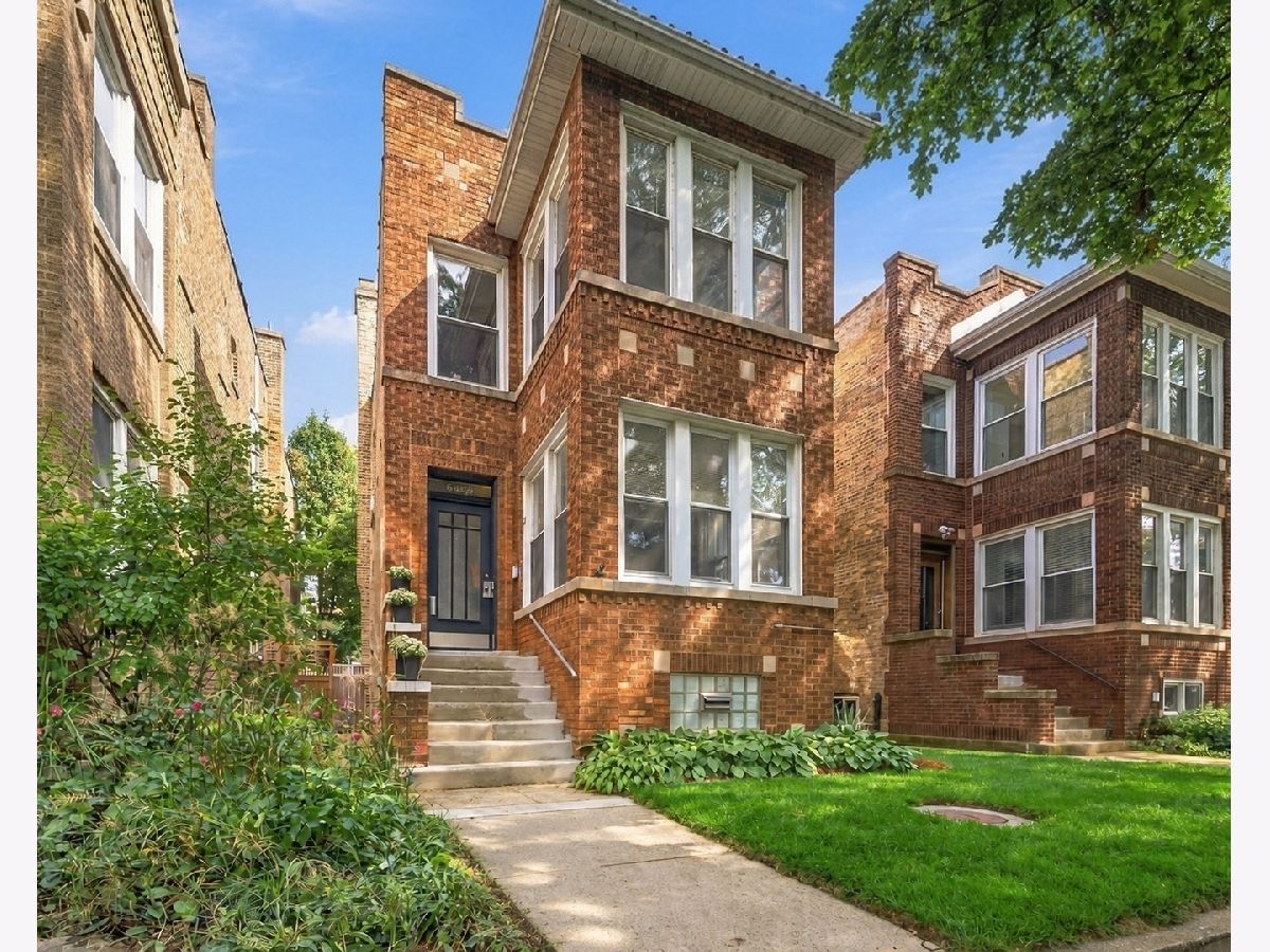  For Sale Chicago Illinois, 6449 Lakewood Avenue