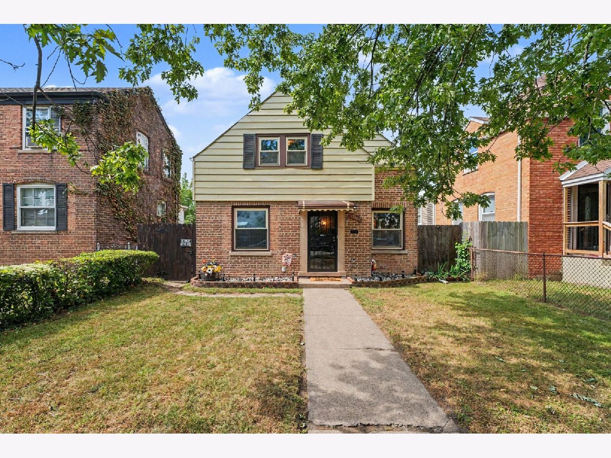  For Sale Chicago Illinois, 11112 Avenue C Avenue