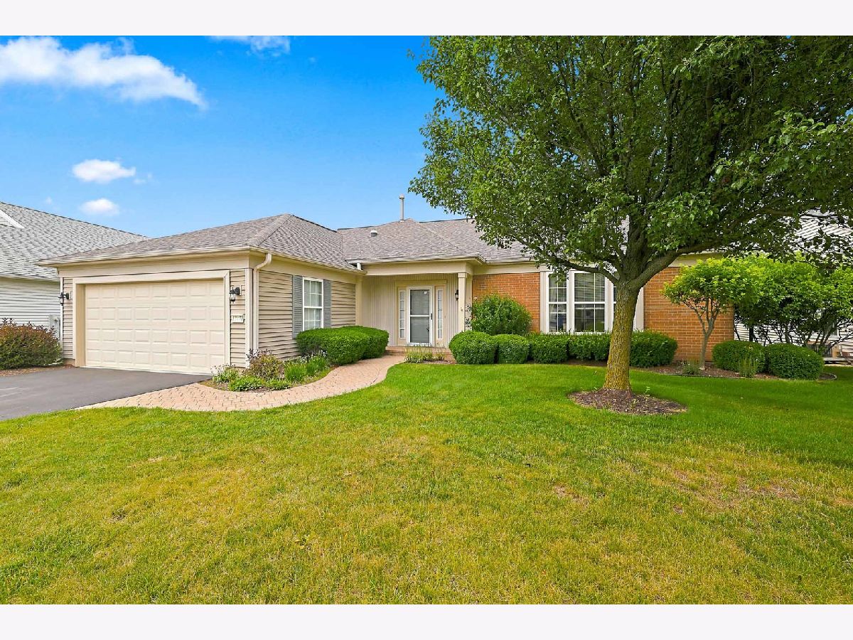  For Sale Huntley Illinois, 13470 Crestview Drive