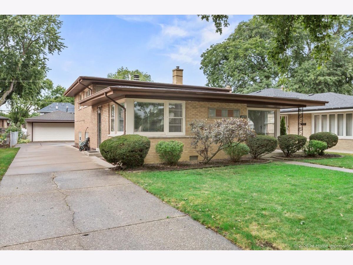  For Sale Oak Lawn Illinois, 10436 Kildare Avenue