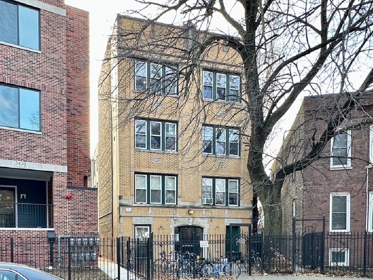  For Rent Chicago Illinois, 2432 Linden
