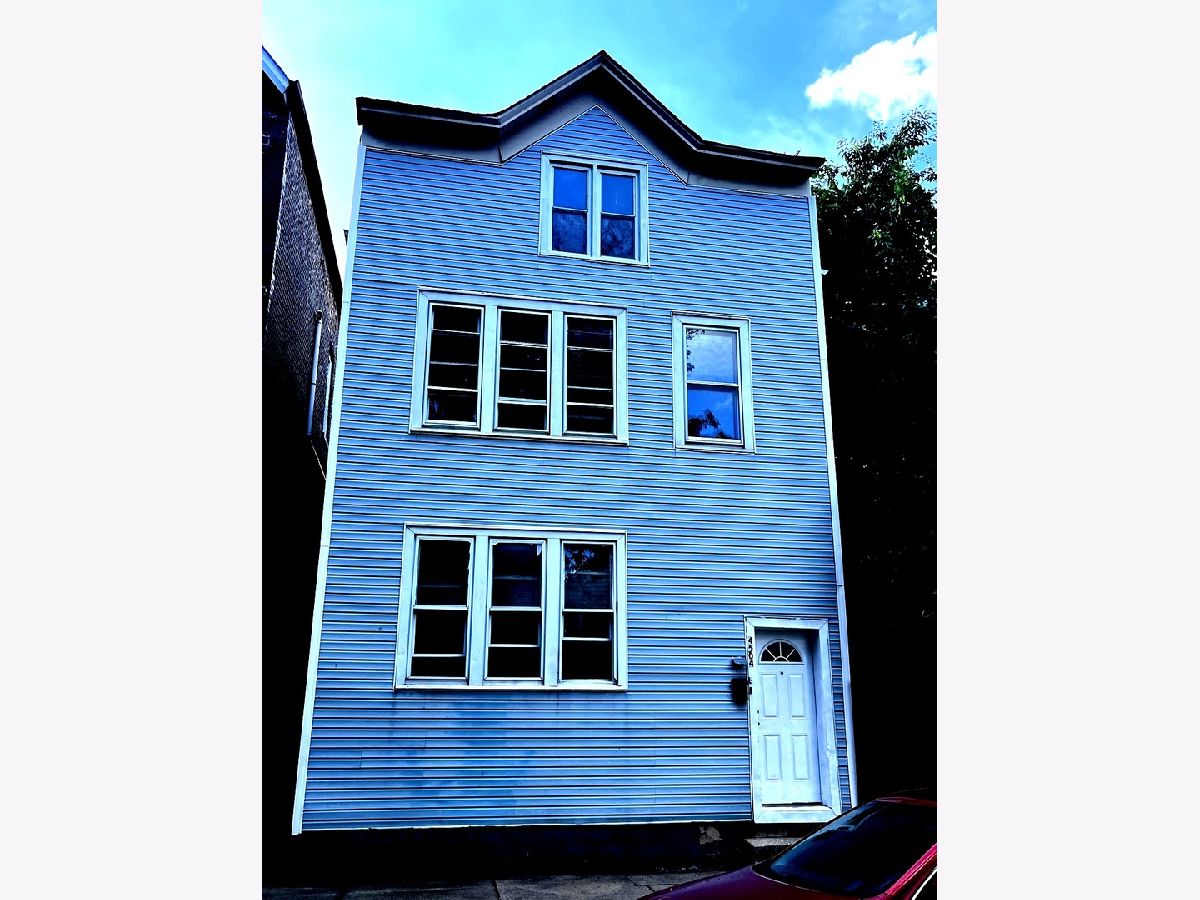  For Sale Chicago Illinois, 4504 Paulina Street