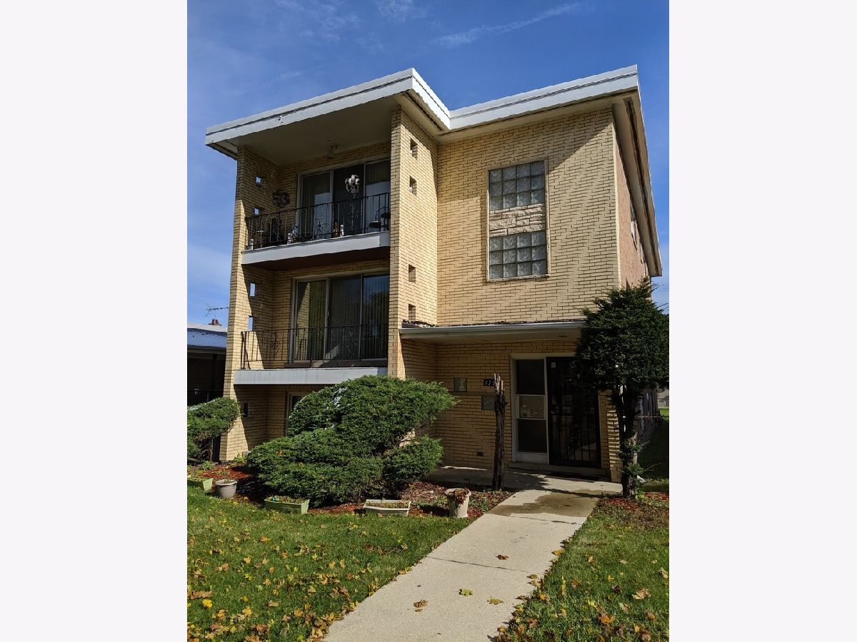  For Sale Chicago Illinois, 9731 Michigan Avenue