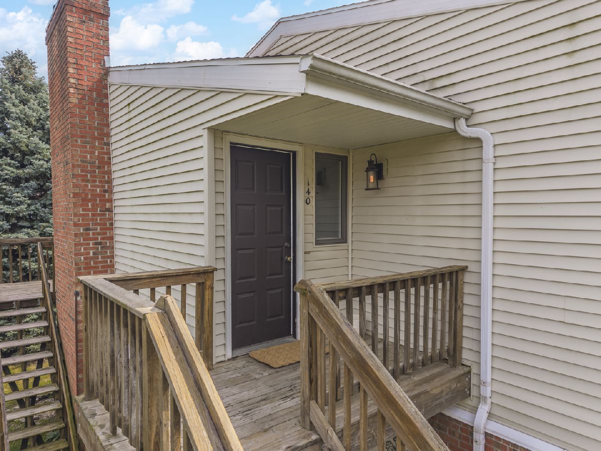 Condos & Townhomes & Homes For Sale Lakeview Normal Illinois, 903 Linden Street