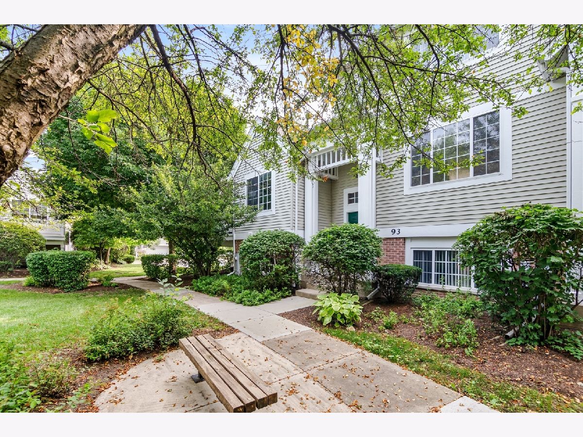  For Rent Wheeling Illinois, 93 Cantal