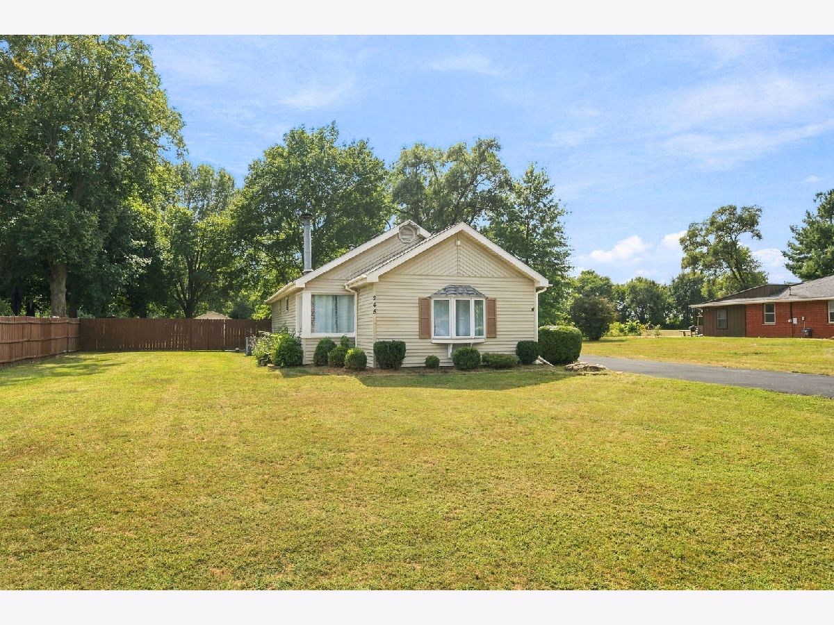  For Sale Morris Illinois, 245 Southmor Road