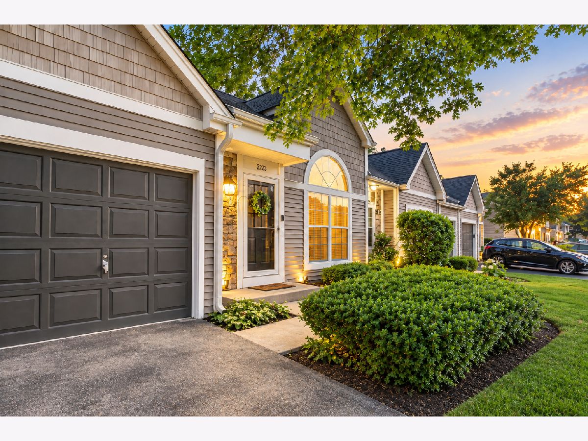  For Sale Algonquin Illinois, 2223 Teton Parkway