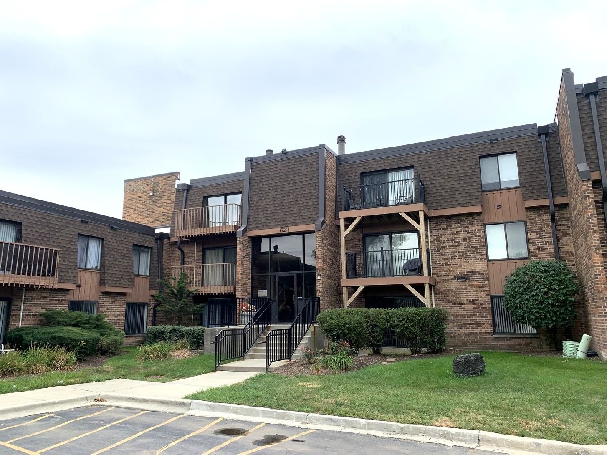  For Sale Schaumburg Illinois, 621 Tralee Court