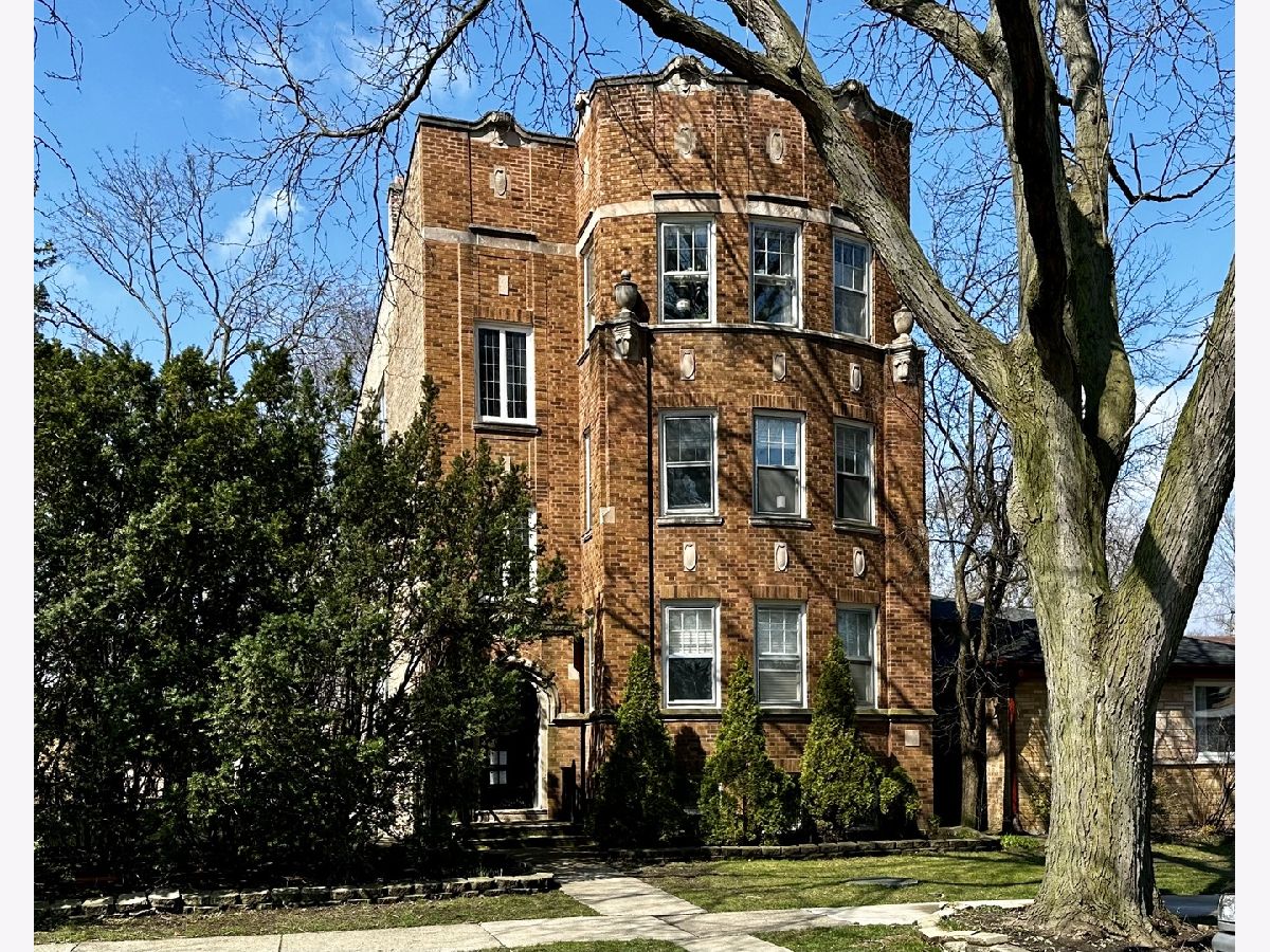  For Rent Evanston Illinois, 8912 Ewing