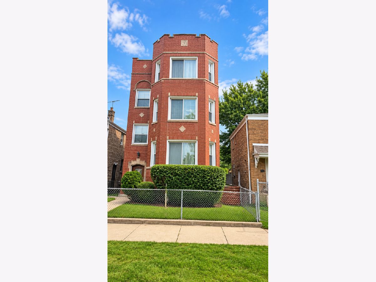  For Sale Chicago Illinois, 9330 Laflin Street