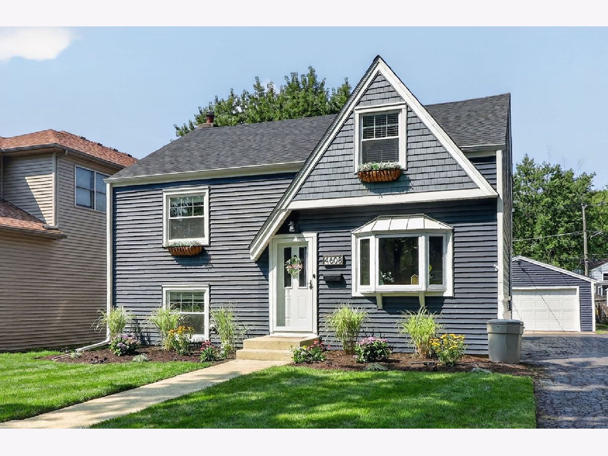  For Sale Downers Grove Illinois, 4608 Pershing Avenue