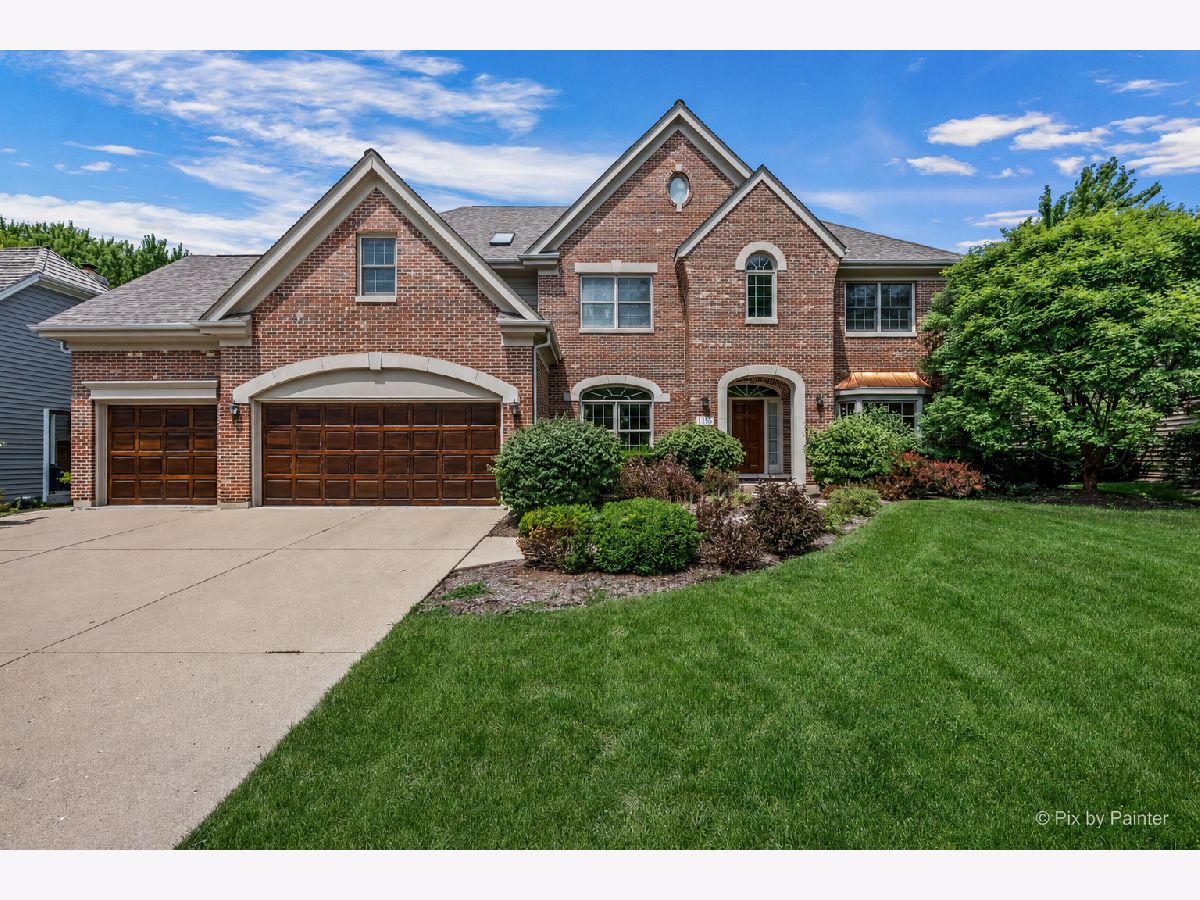 Homes & Condominiums For Sale Hunt Club St Charles Illinois, 1105 Thoroughbred Circle