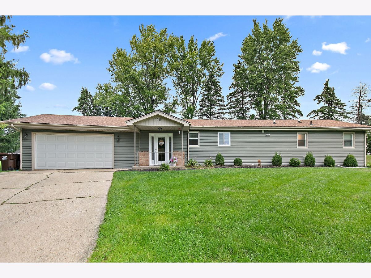  For Sale Rockford Illinois, 1015 Arctic Circle