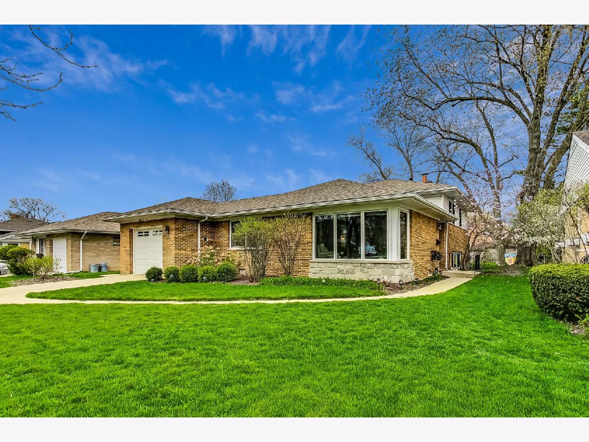  For Rent Arlington Heights Illinois, 1105 Miner