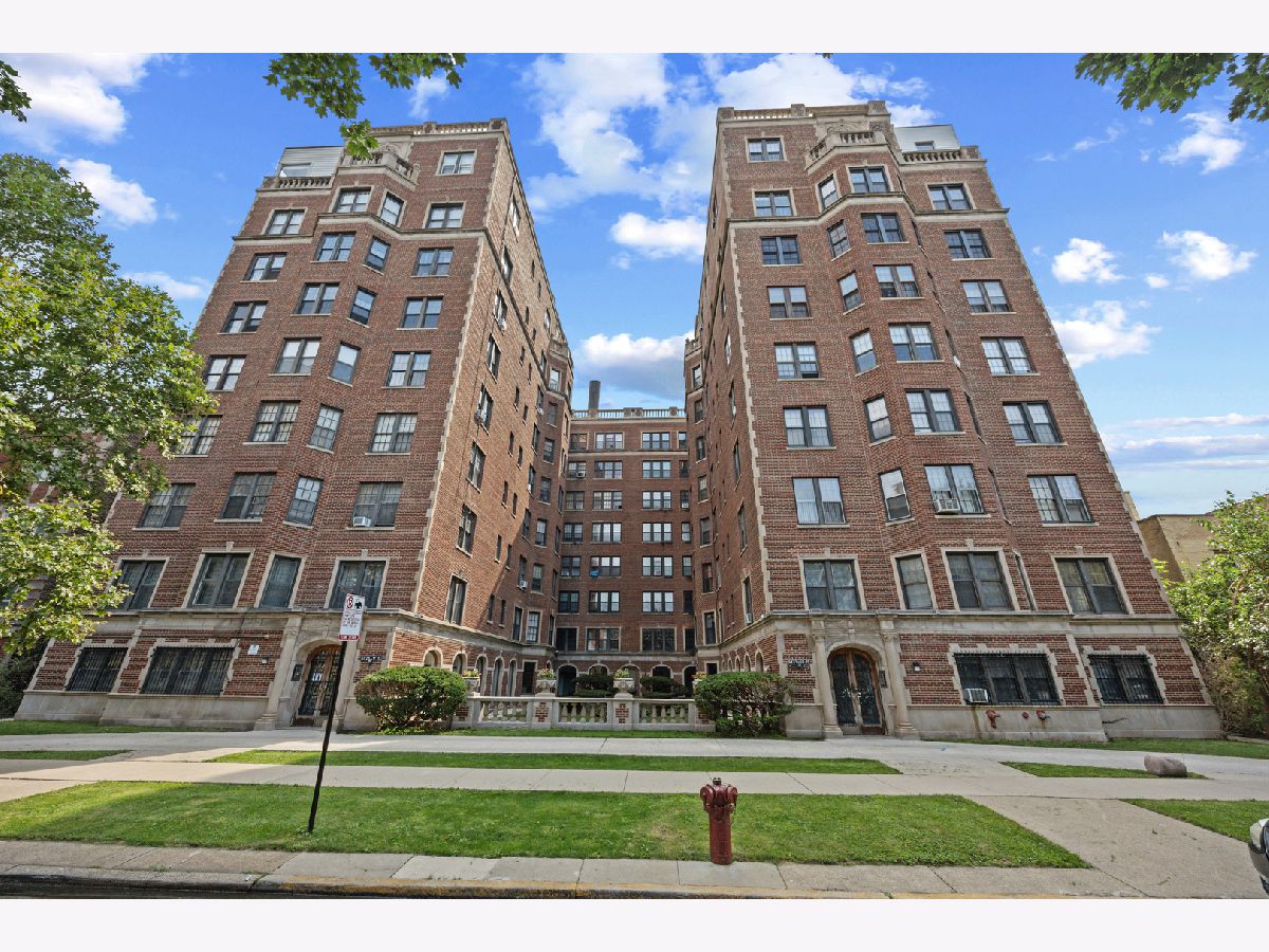 For Sale Chicago Illinois, 6937 Crandon Avenue