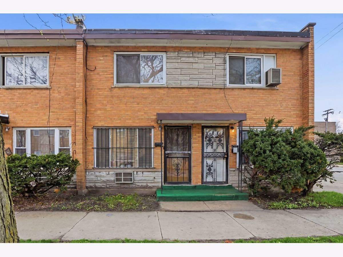  For Sale Chicago Illinois, 7500 Kenwood Avenue