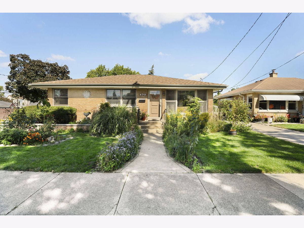  For Sale Lyons Illinois, 8746 40th Street