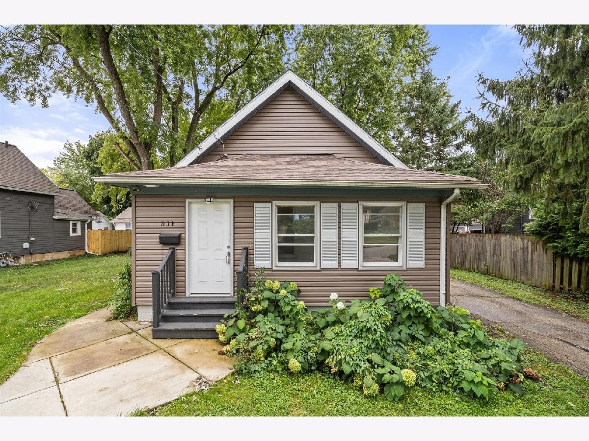  For Sale Elgin Illinois, 311 Orange Street
