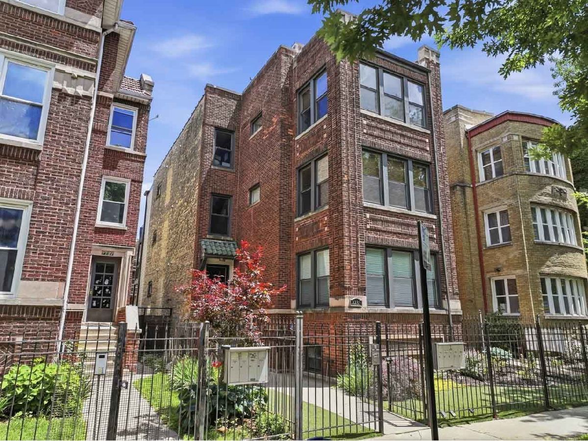  For Rent Chicago Illinois, 7733 Marshfield