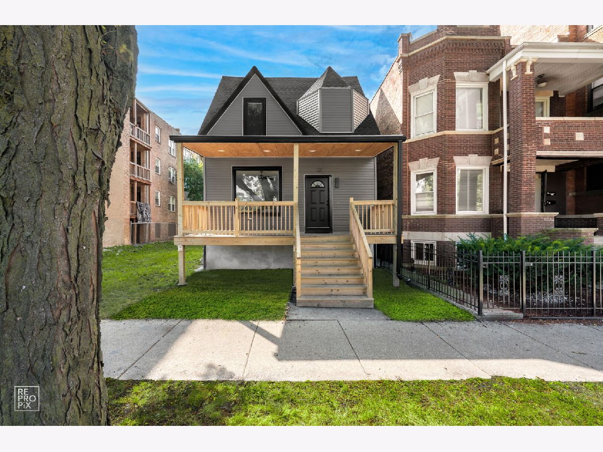  For Sale Chicago Illinois, 4649 Jackson Boulevard