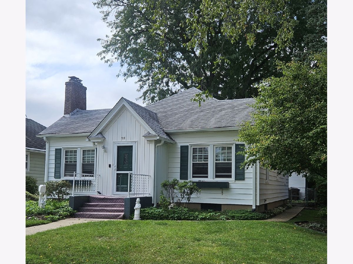  For Sale Rockford Illinois, 518 Robert Avenue