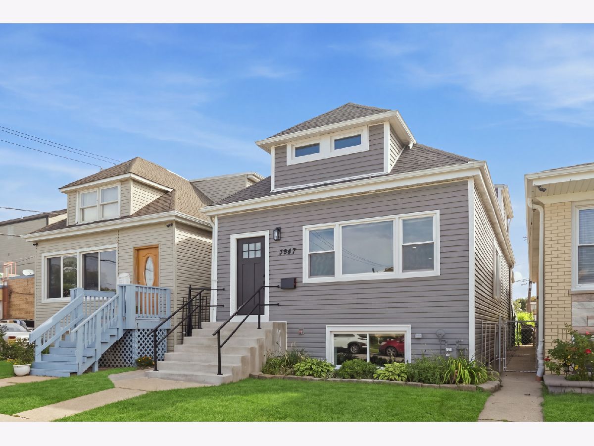  For Sale Chicago Illinois, 3947 Neva Avenue