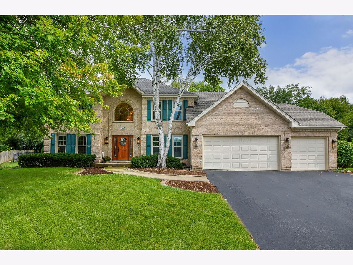  For Sale Batavia Illinois, 820 Rotolo Court