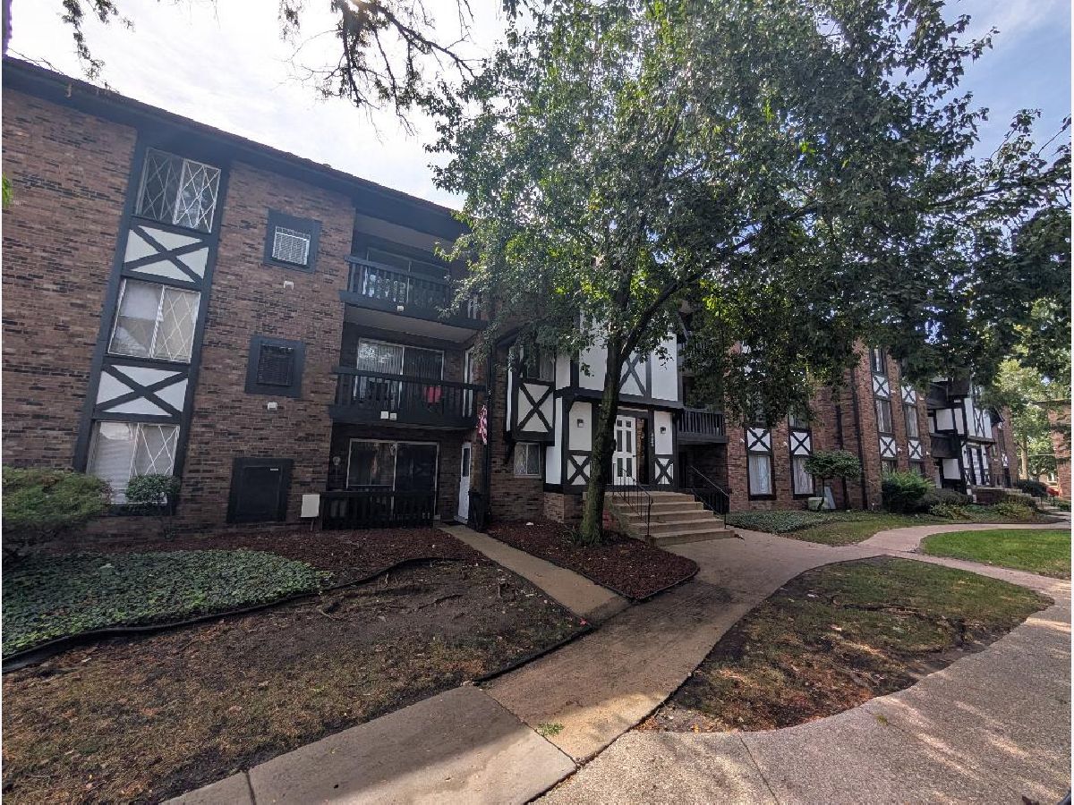  Rented Crestwood Illinois, 13628 Royal