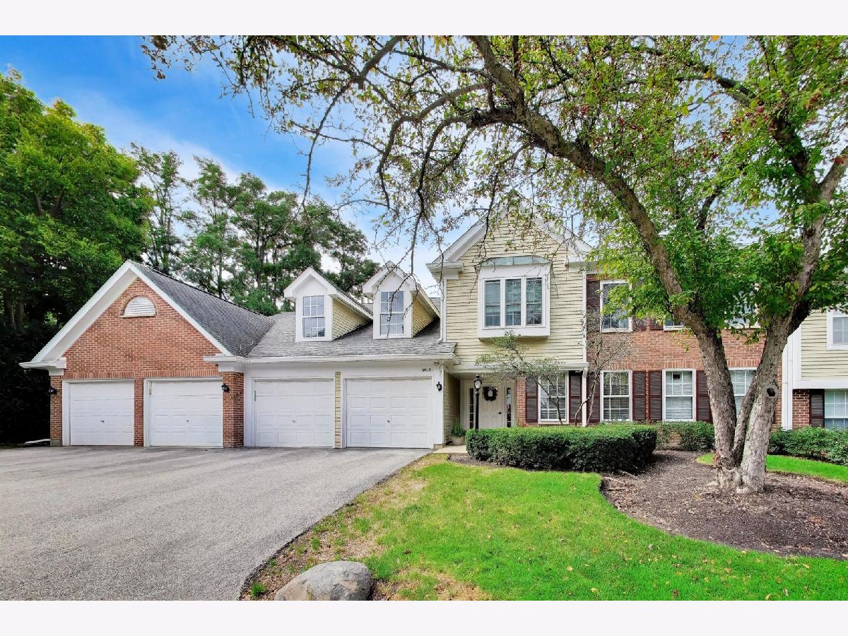  For Sale Mount Prospect Illinois, 1012 Butternut Lane
