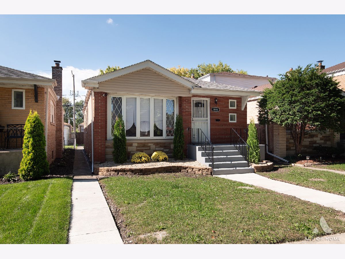  For Sale Chicago Illinois, 8810 Euclid Avenue