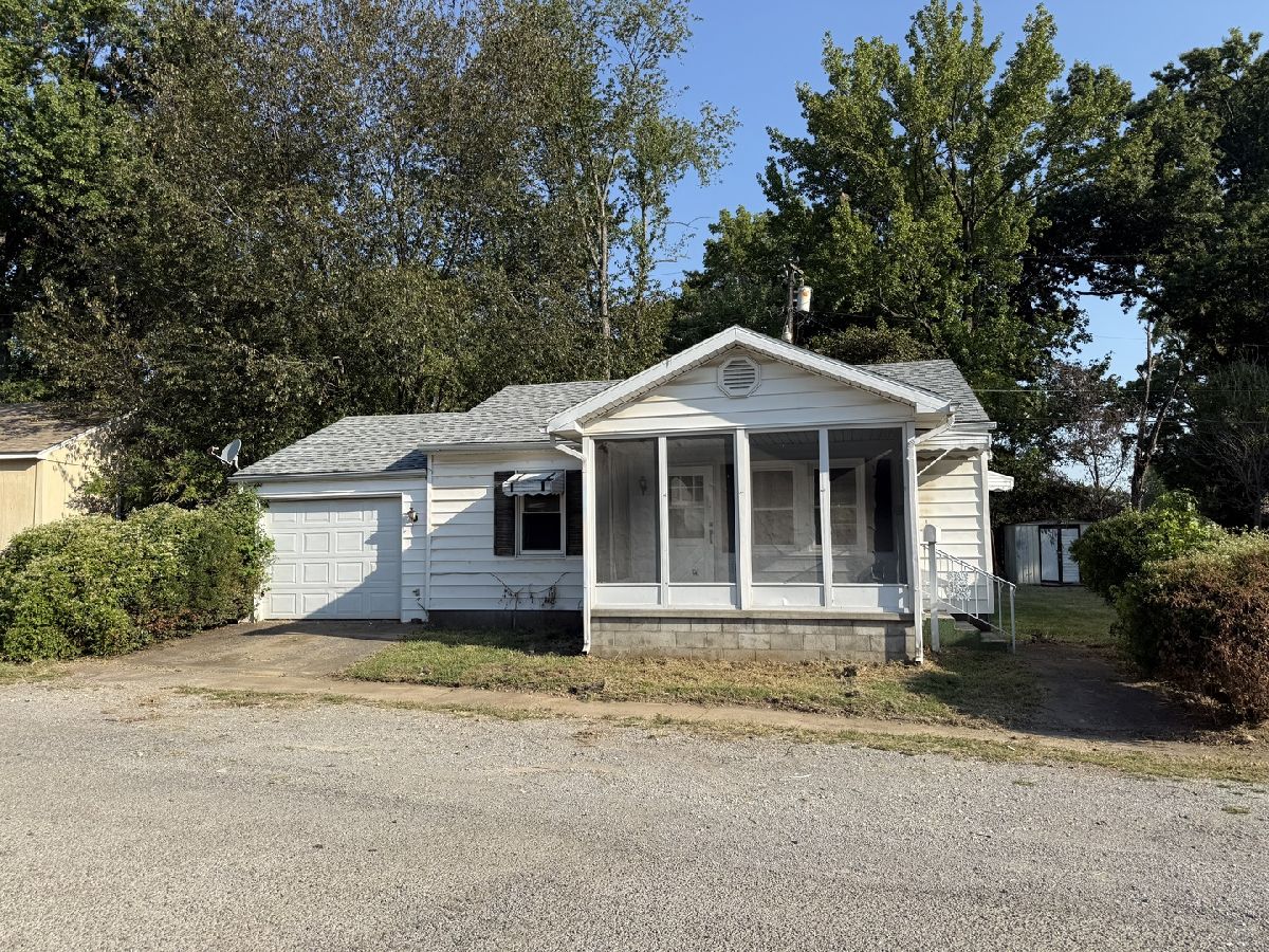  For Sale Herrin Illinois, 6 C Lane