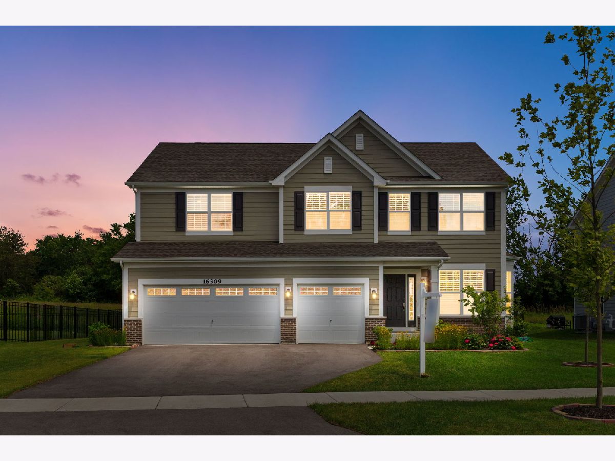  For Rent Lockport Illinois, 16309 Sun Meadow