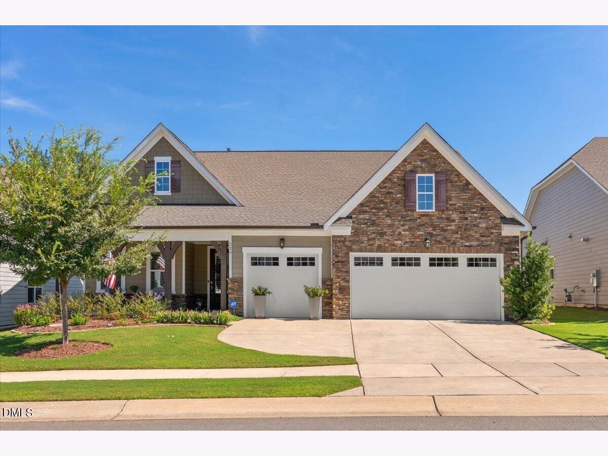  For Sale Raleigh North Carolina, 220 Ivory Lane