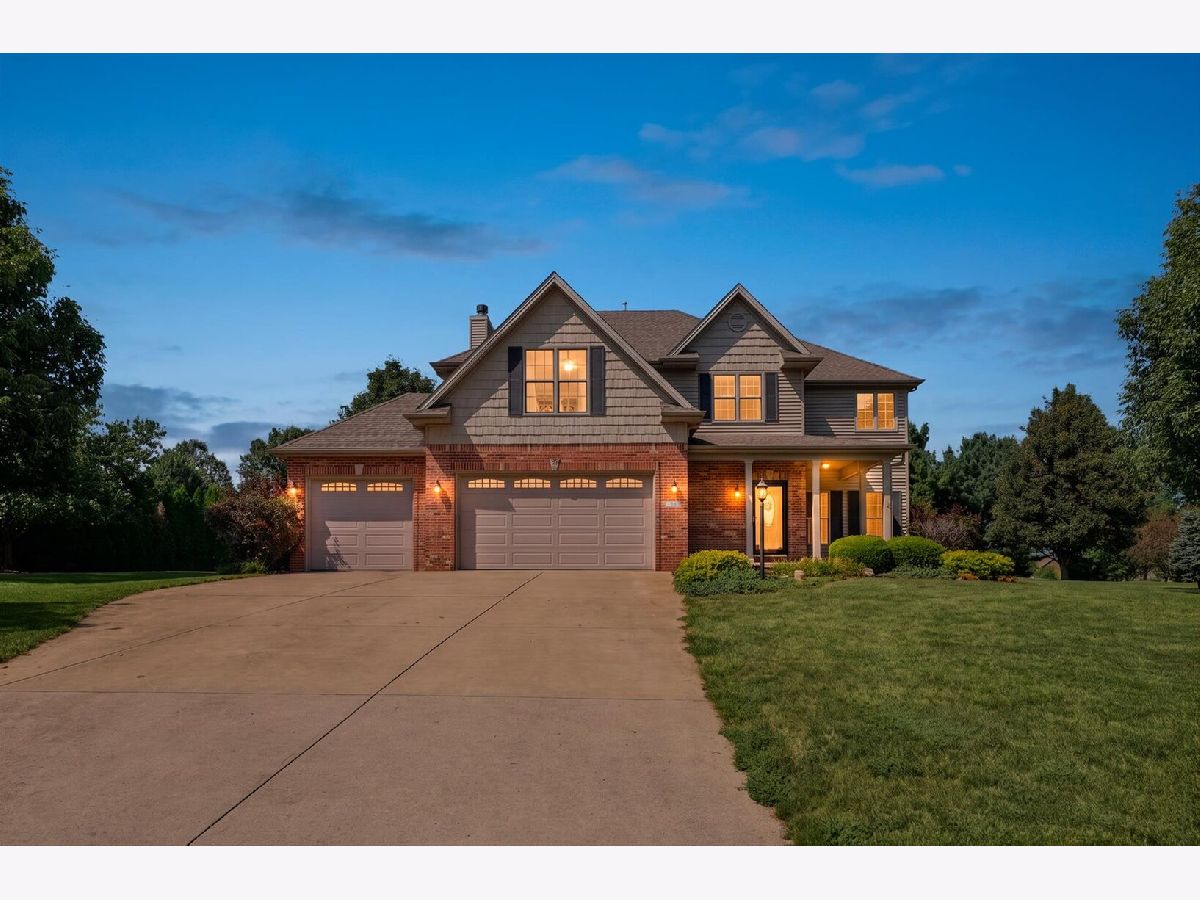  For Sale Monticello Illinois, 30 Long Grove Drive