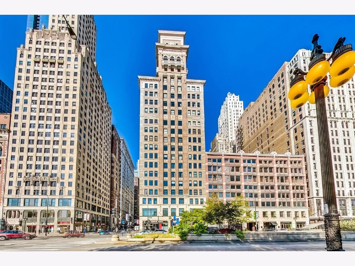  For Sale Chicago Illinois, 6 Michigan Avenue