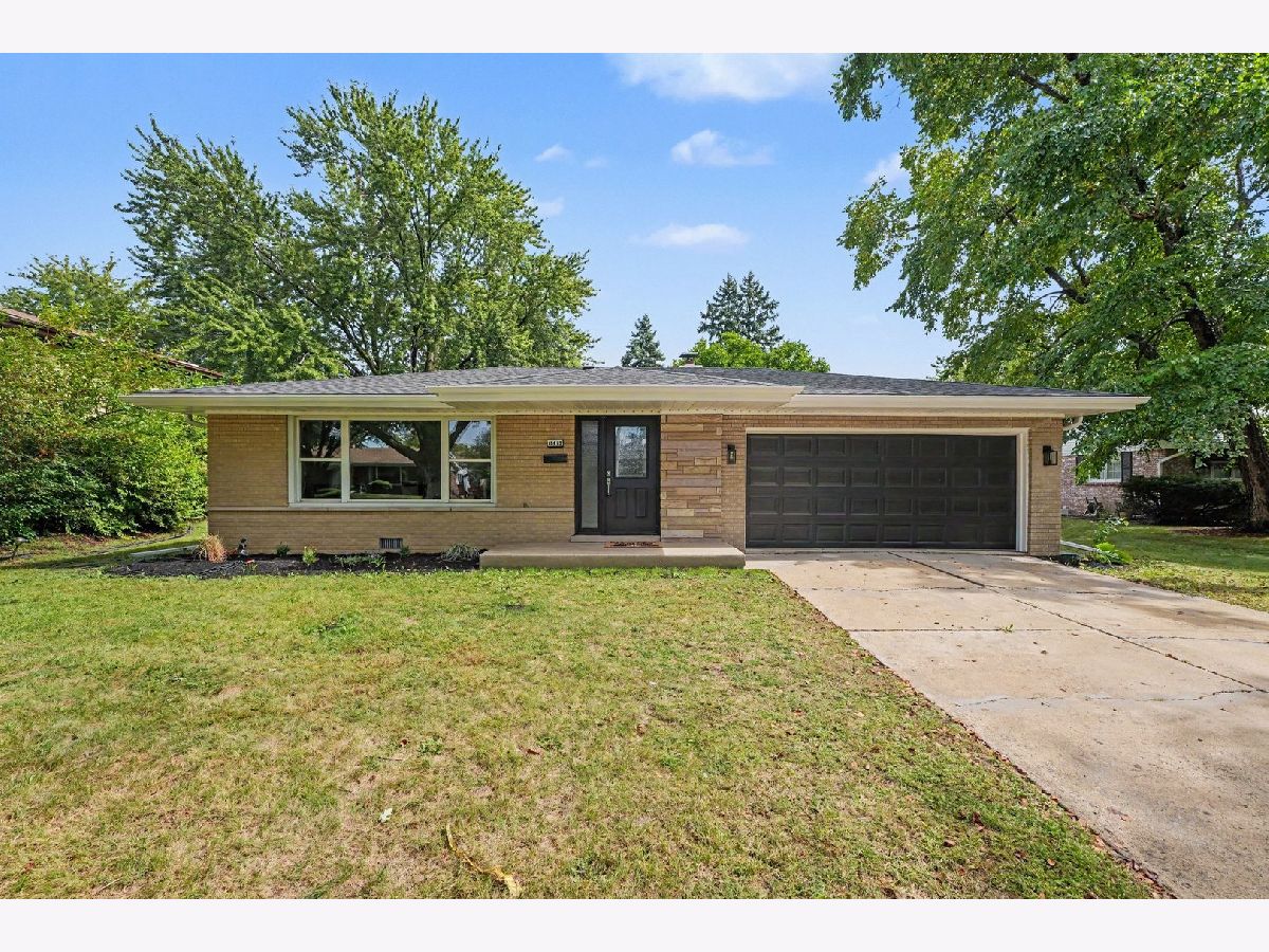  For Sale South Holland Illinois, 16419 Kimbark Avenue