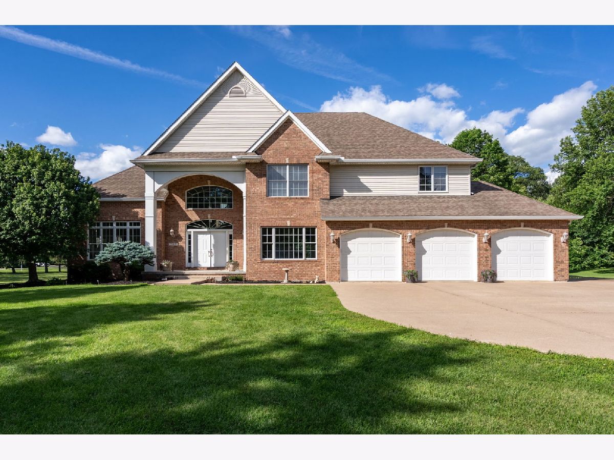  For Sale Taylor Ridge Illinois, 13521 105th Avenue