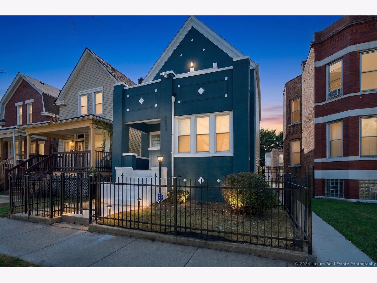  For Sale Chicago Illinois, 7240 Lafayette Avenue