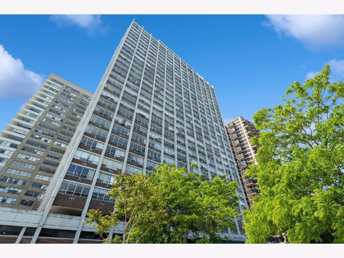  Rented Chicago Illinois, 6171 Sheridan