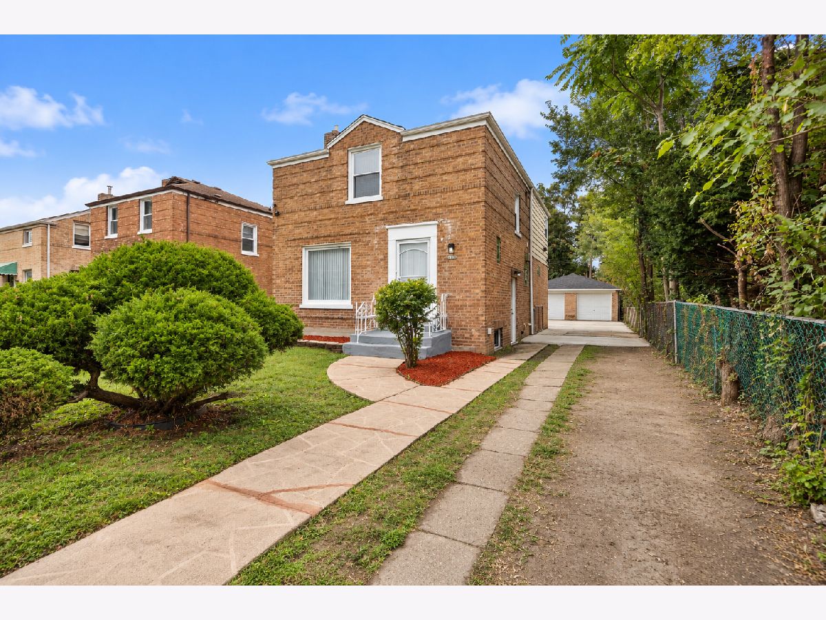  For Sale Chicago Illinois, 9138 Perry Avenue