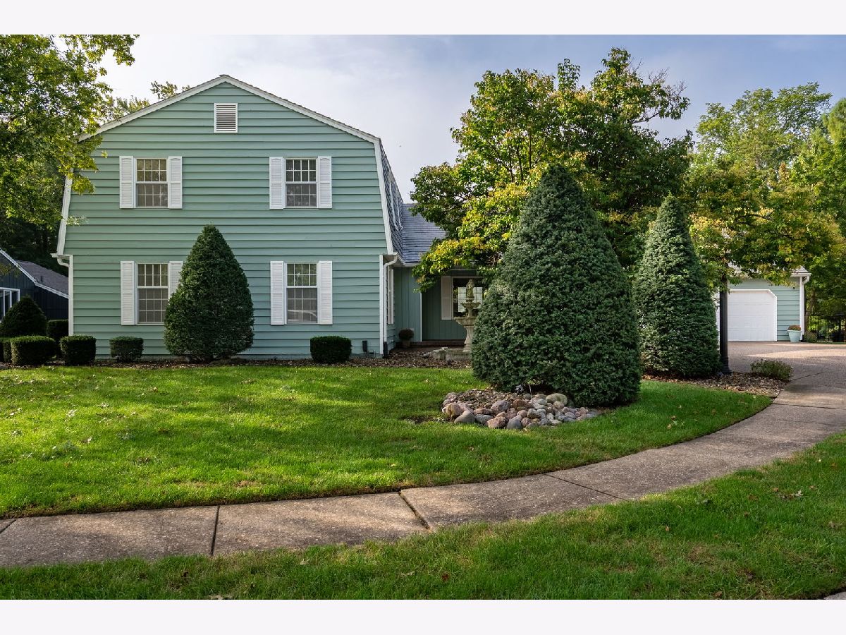  For Sale Davenport Iowa, 4005 Lakehurst Court