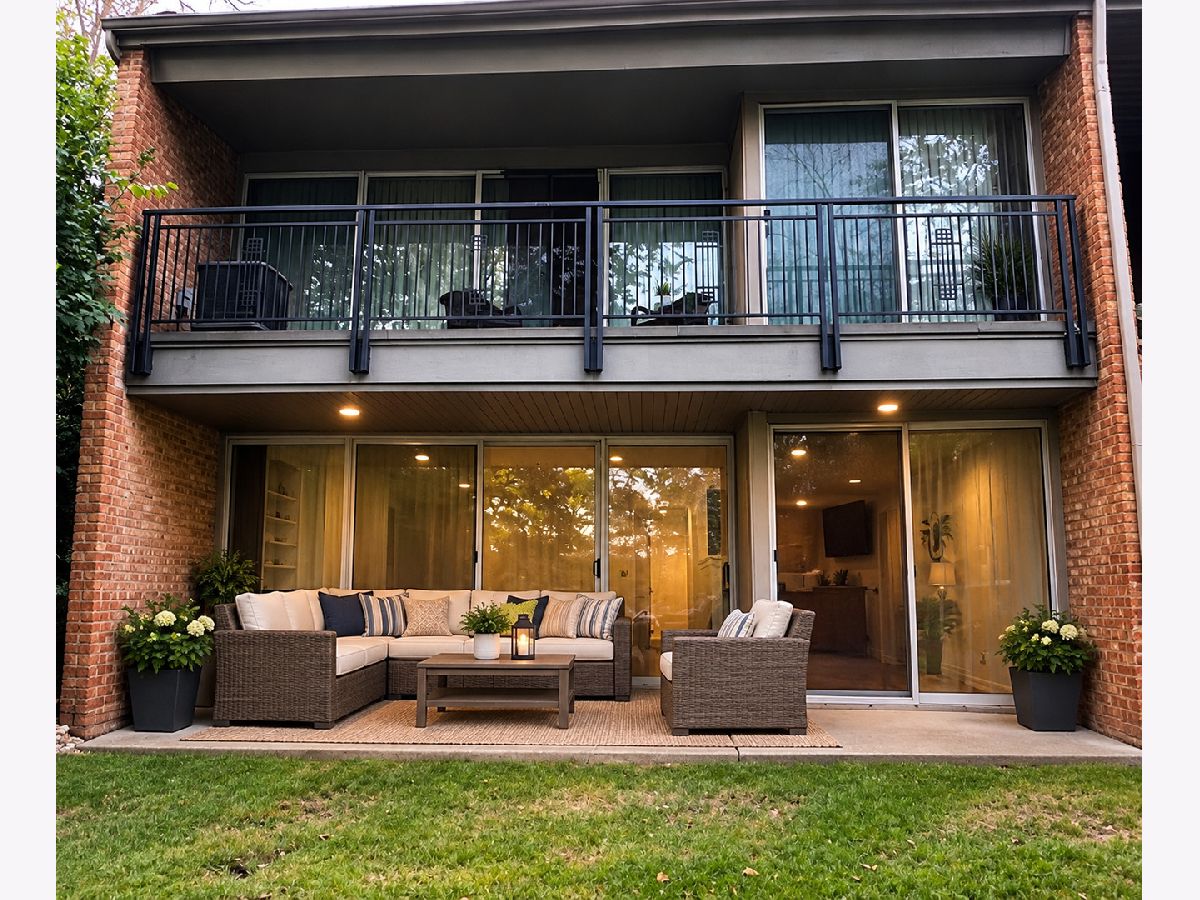 Condos & Townhomes For Sale Four Lakes Lisle Illinois, 6016 East Lake Drive